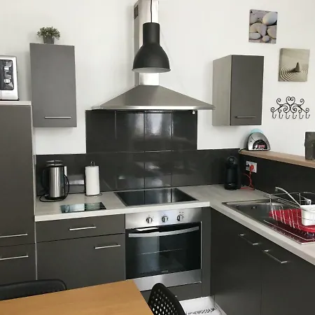 Apartman Impeccable En Centre Givet