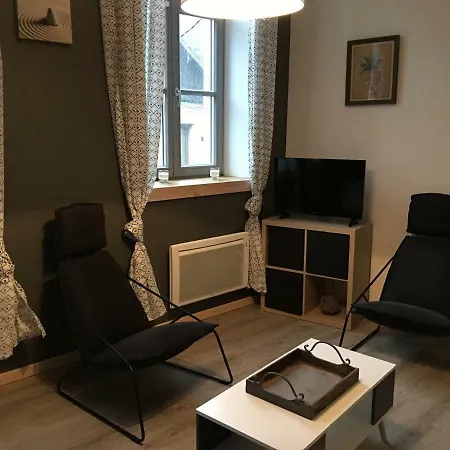Impeccable En Centre 아파트 지베